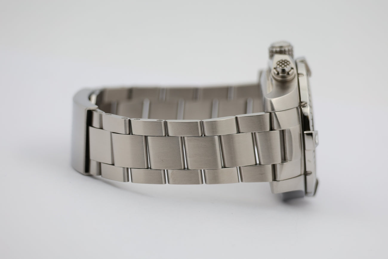 Breitling Avenger 45mm Automatik  A13317 - Detailansicht 4