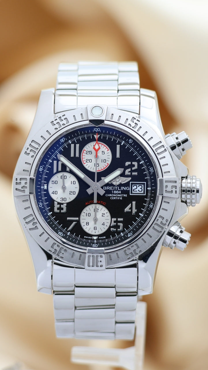 Breitling Avenger II Automatik 43mm A13381 - Main product image