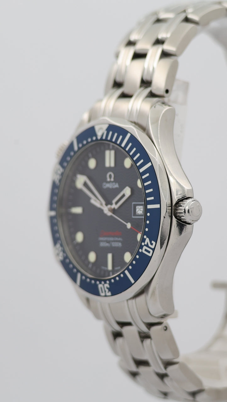 Omega Seamaster Diver 300 M 22218000 - Detailansicht 7