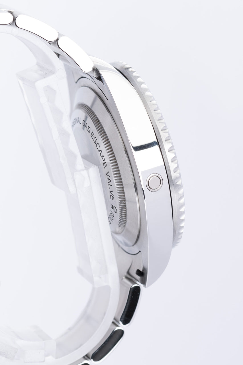 Rolex Sea-Dweller 43mm Automatik Herrenuhr 126600 - Detailansicht 4