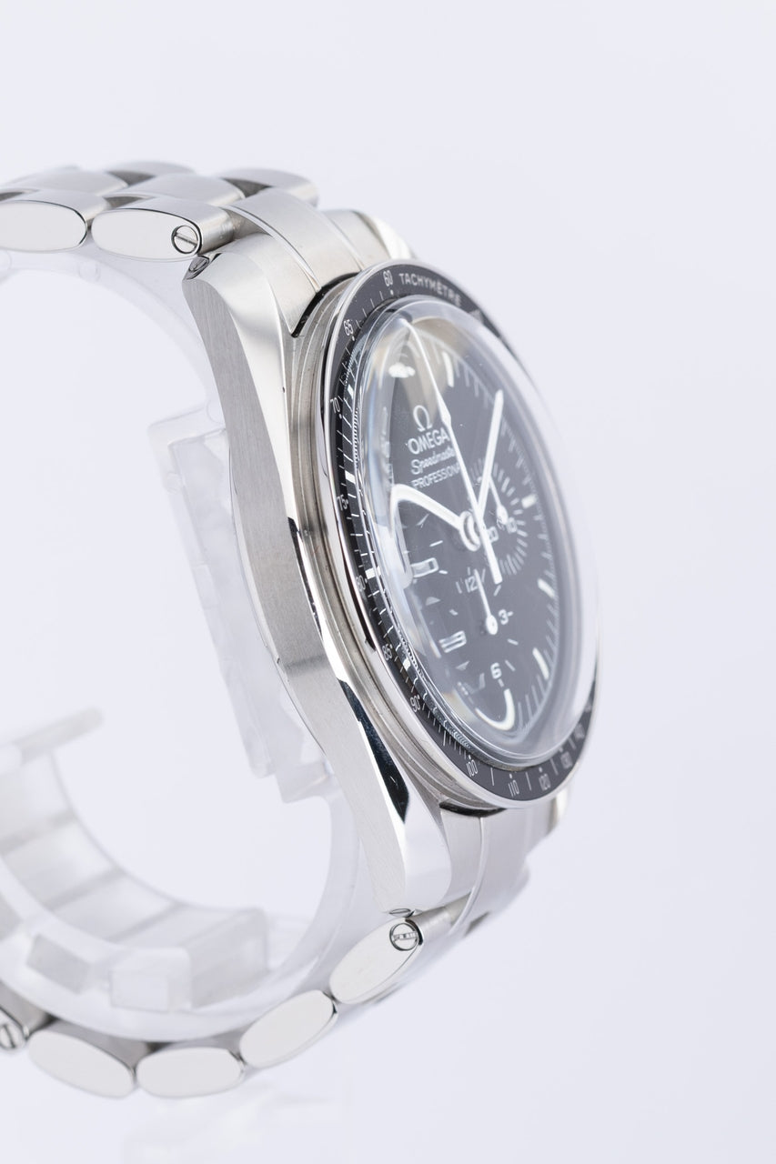Omega Speedmaster Professional Moonwatch 42mm Handaufzug 31130423001005 - Detailansicht 2