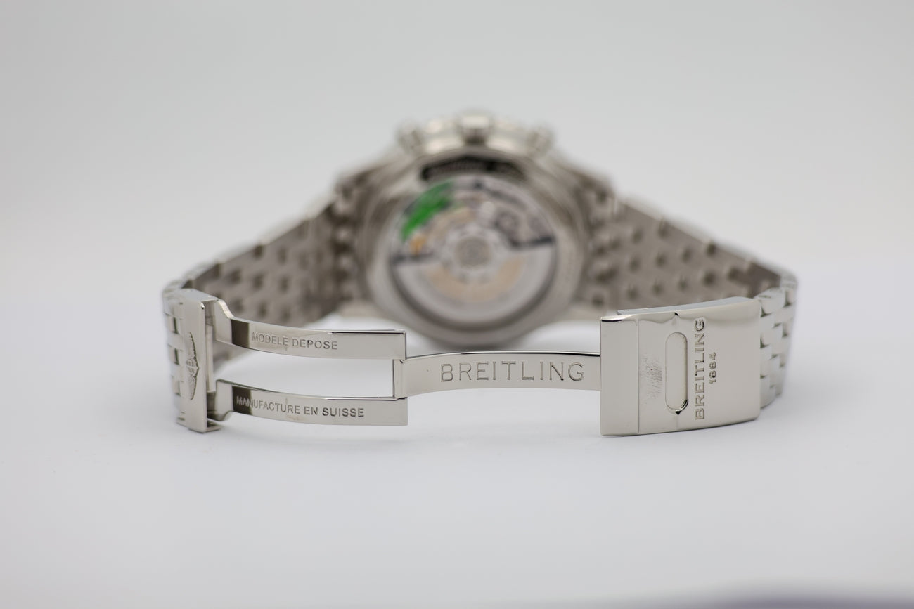 Breitling Navitimer 01 Limited Edition 42mm Automatik  AB0123 - Detailansicht 6