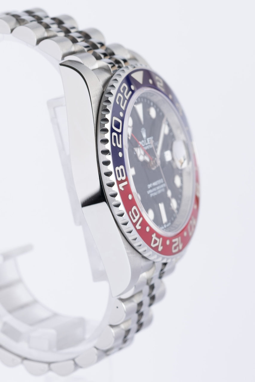 Rolex GMT-Master II „Pepsi“ Automatik Herrenuhr LC100 126710BLRO - Detailansicht 1