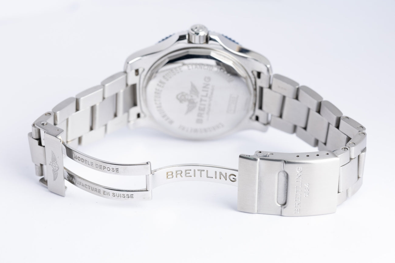 Breitling Superocean 44mm Automatik Y17393 - Detailansicht 8
