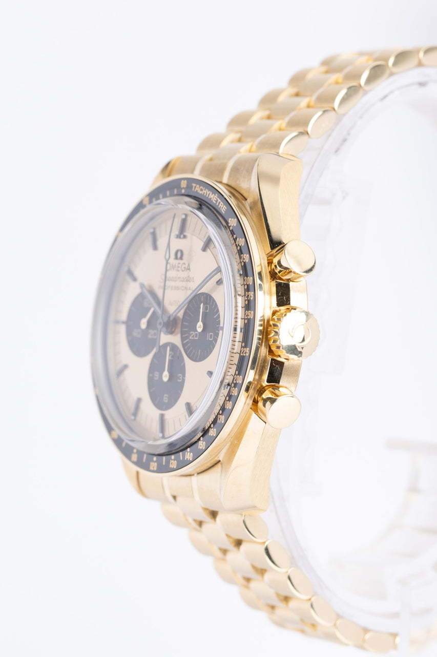 Omega Speedmaster 18K Moonshine Gold Handaufzug 31030425001001 - Detailansicht 2
