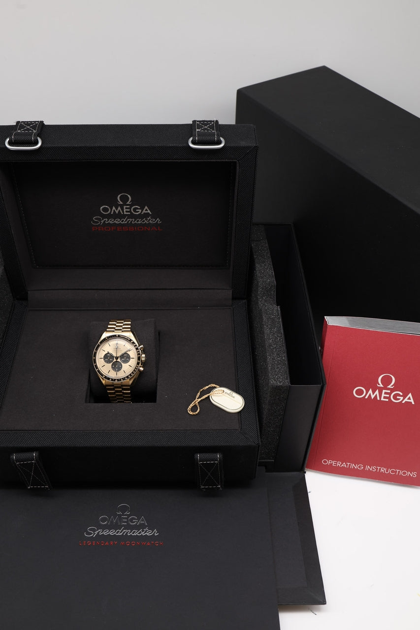 Omega Speedmaster 18K Moonshine Gold Handaufzug 31030425001001 - Papiere und oder Lieferumfang