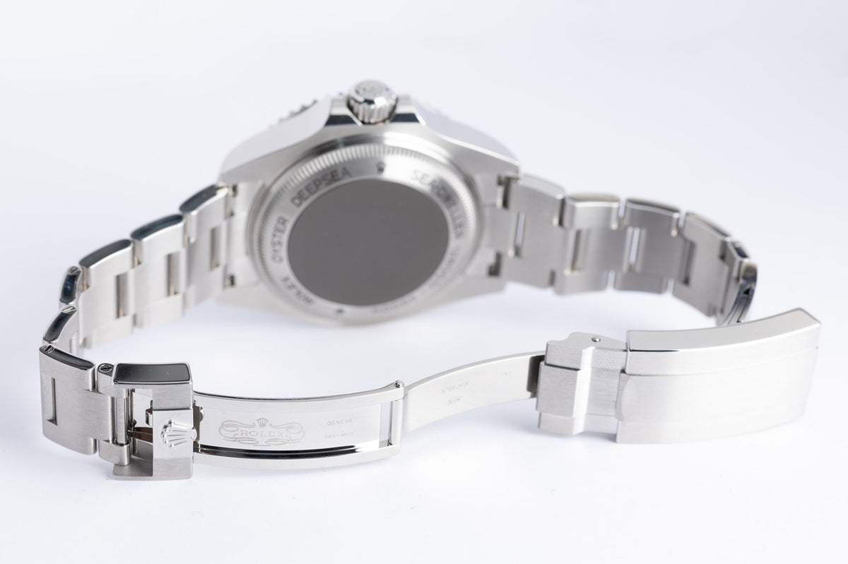 Rolex Sea-Dweller Deepsea 44mm "James Cameron" Automatik 126660 - Detailansicht 8