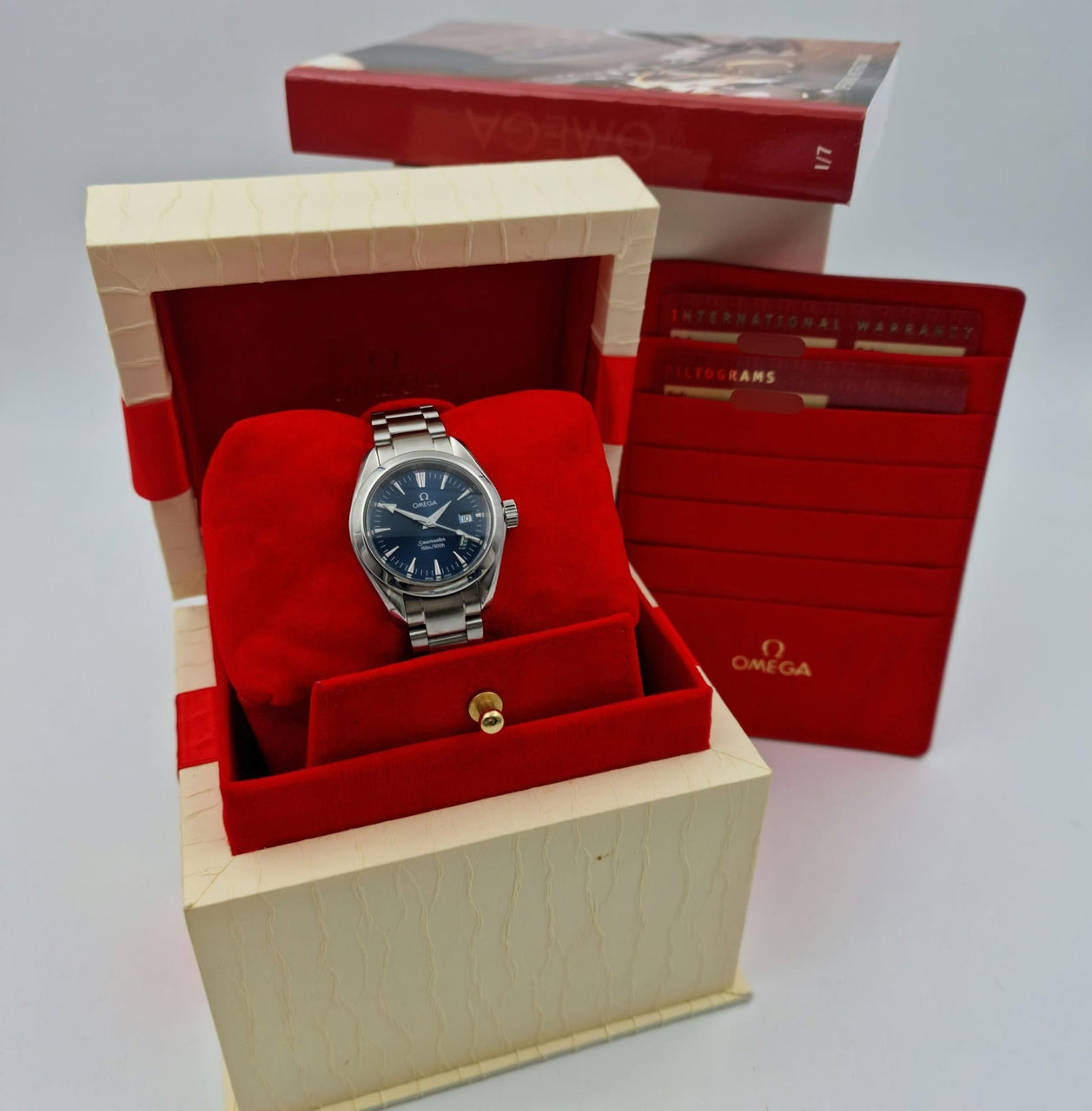 Omega Seamaster 29mm Quarz  25778000 - Papiere und oder Lieferumfang