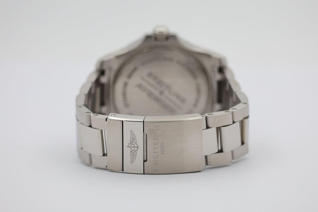 Breitling Avenger 43mm Automatik  A17318 - Detailansicht 5