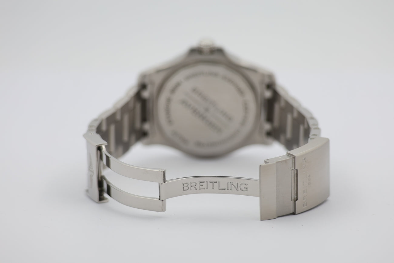 Breitling Avenger 43mm Automatik  A17318 - Detailansicht 6