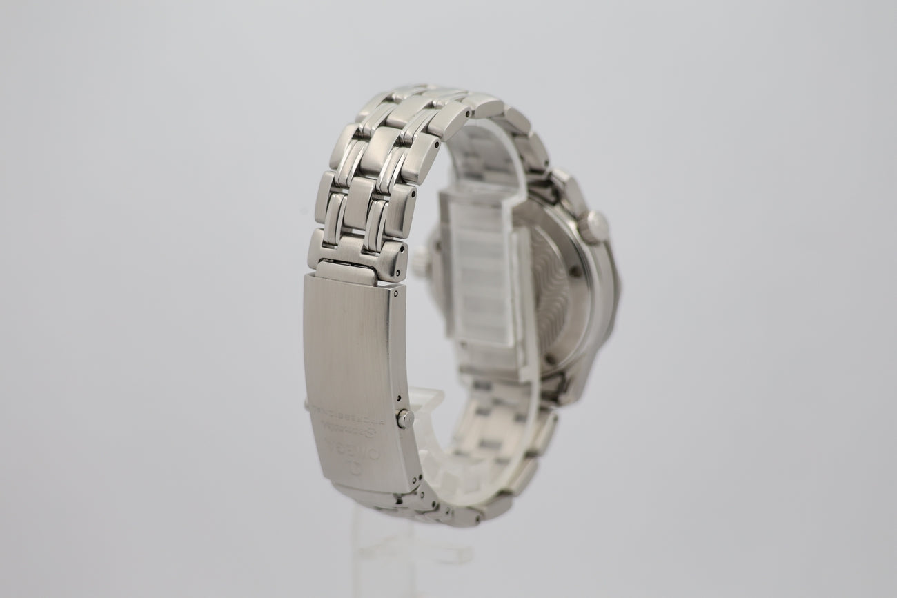 Omega Seamaster Diver 300 M Quarz 25618000 - Detailansicht 1