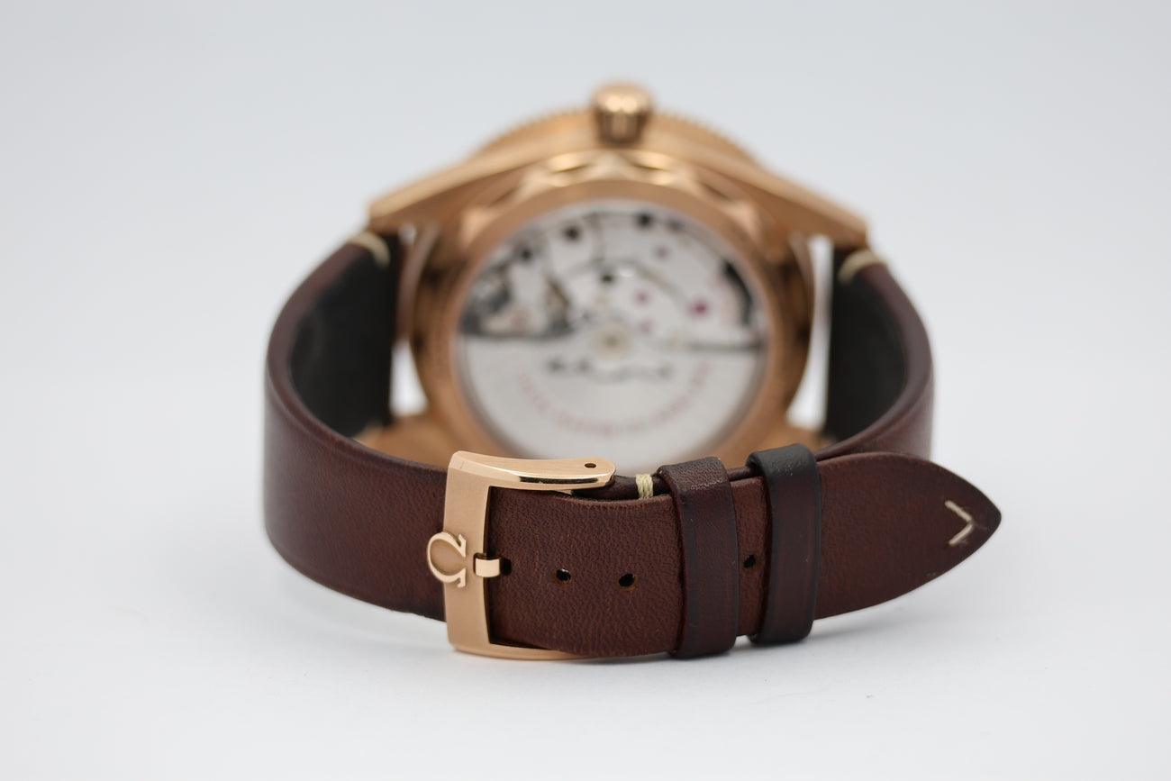 Omega Seamaster 300 Bronze Gold 9K Automatik 23492412110001 Box + og. Papiere