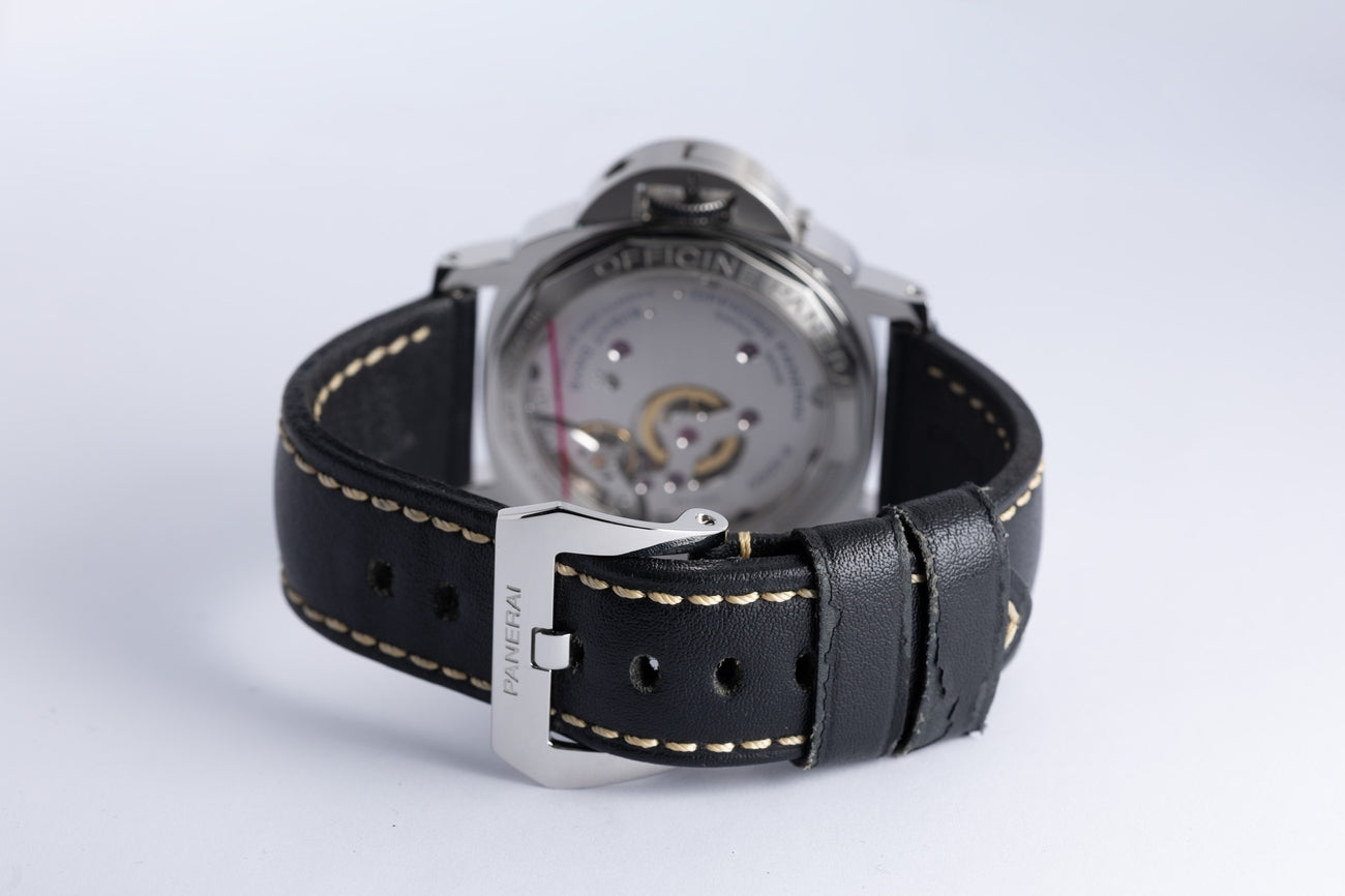 Panerai Luminor Base 8 Days 44mm Handaufzug PAM00560 - Detailansicht 7