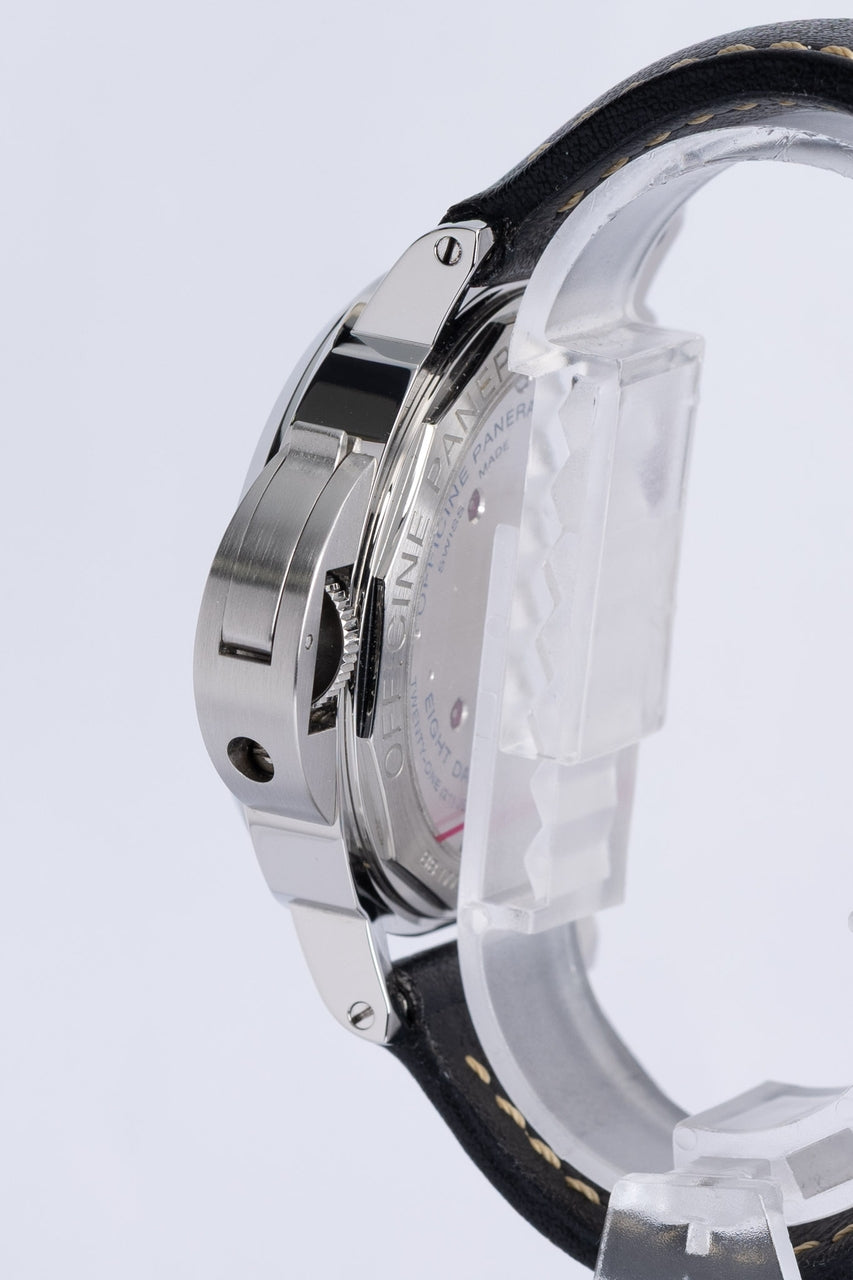 Panerai Luminor Base 8 Days 44mm Handaufzug PAM00560 - Detailansicht 3