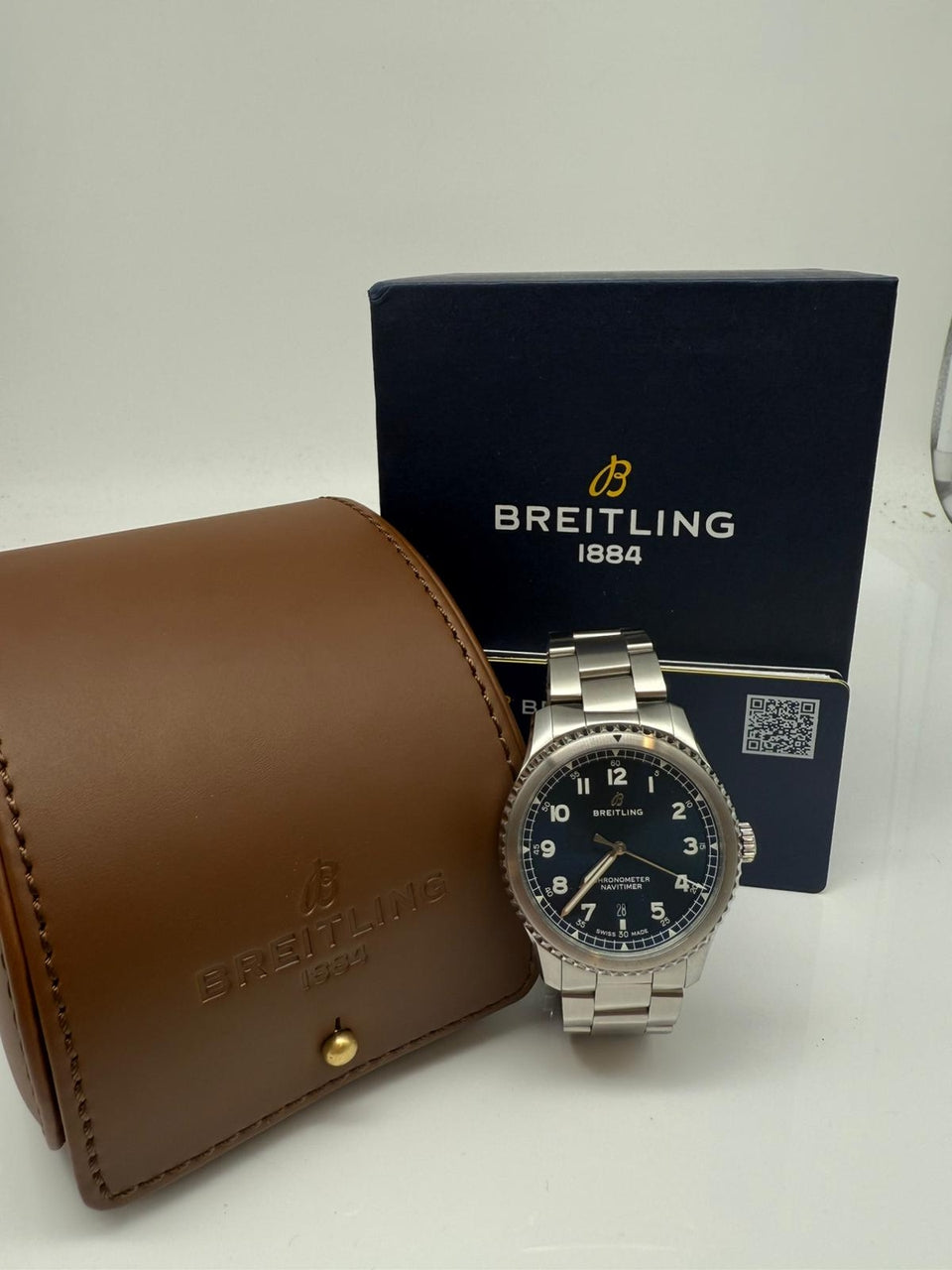 Breitling Navitimer 8 Automatik 41mm A17314 - Papiere und oder Lieferumfang
