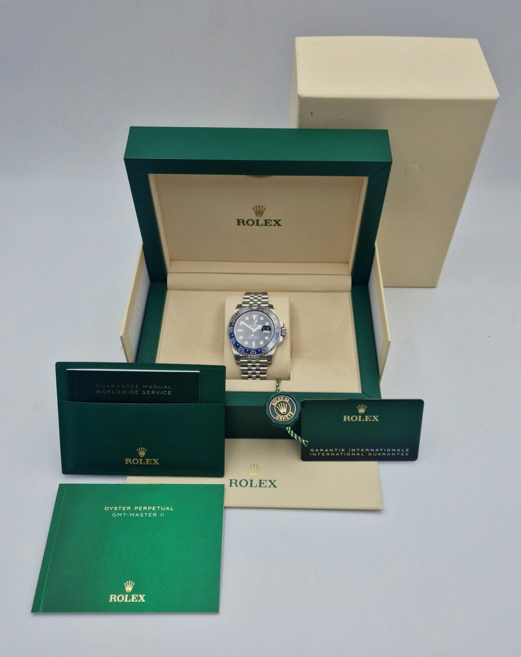 Rolex GMT-Master II "Batgirl" 40 Automatik  126710BLNR Box + og. Papiere