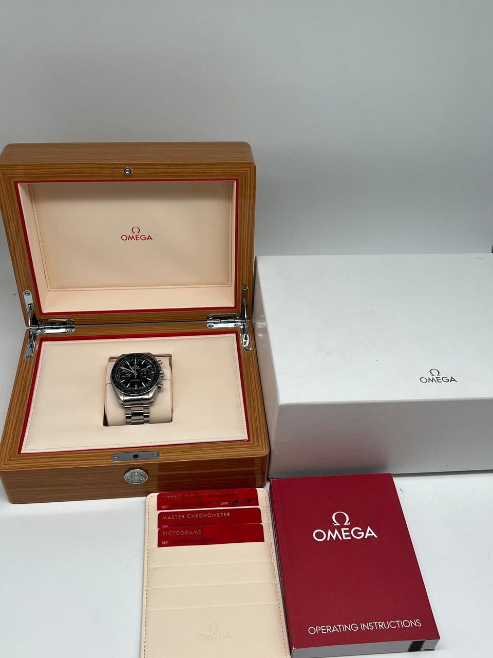 Omega Speedmaster Racing Master Chronometer Automatik 32930445101001 Box + og. Papiere