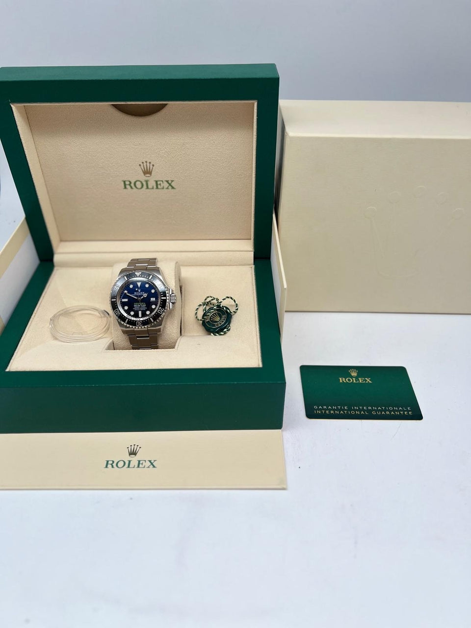 Rolex Sea-Dweller Deepsea 44mm Automatik Herrenuhr	 126660 Box + og. Papiere