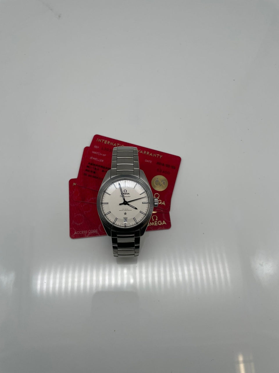 Omega Constellation Globemaster 39mm Automatik 13030392102001 - Papiere und oder Lieferumfang