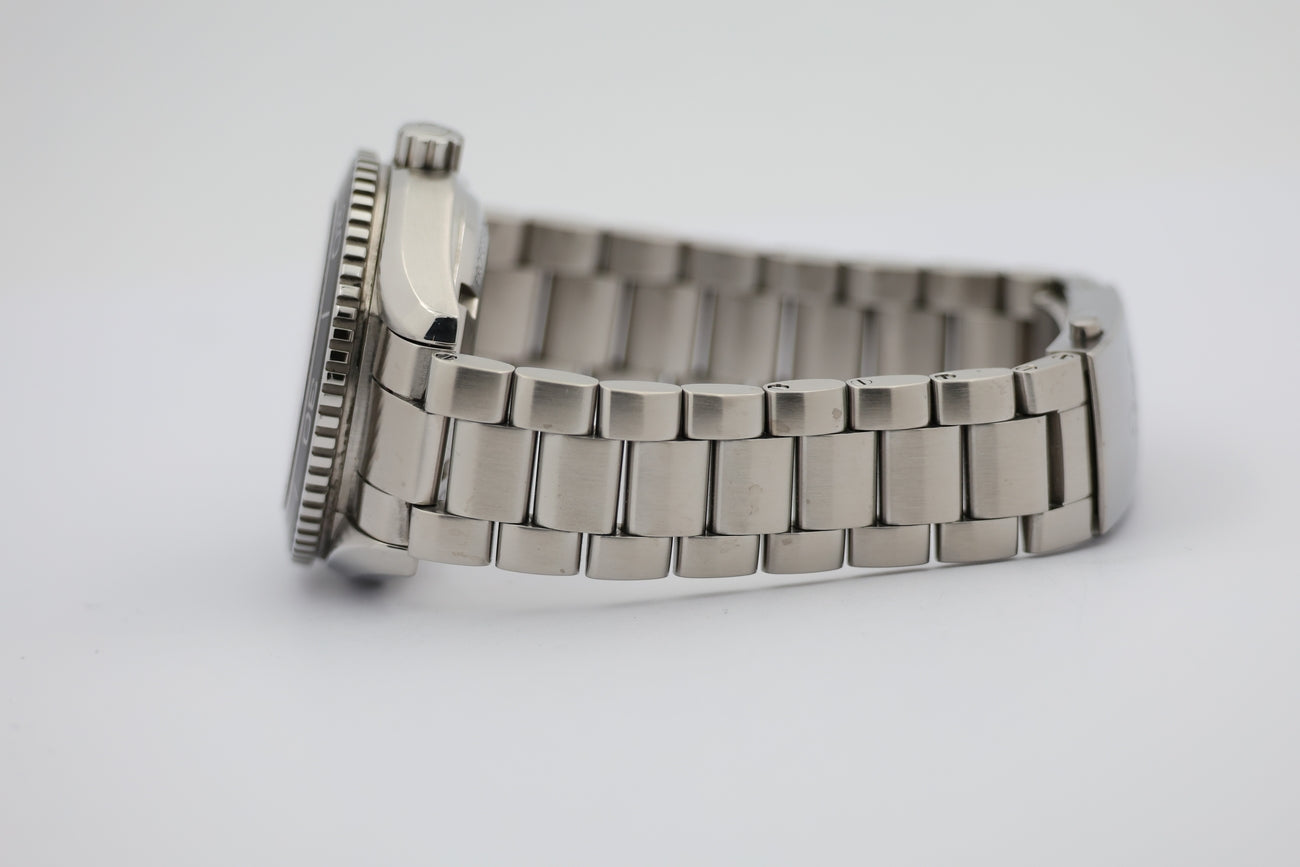 Omega Seamaster Planet Ocean 42mm Automatik  23230422101001 - Detailansicht 3