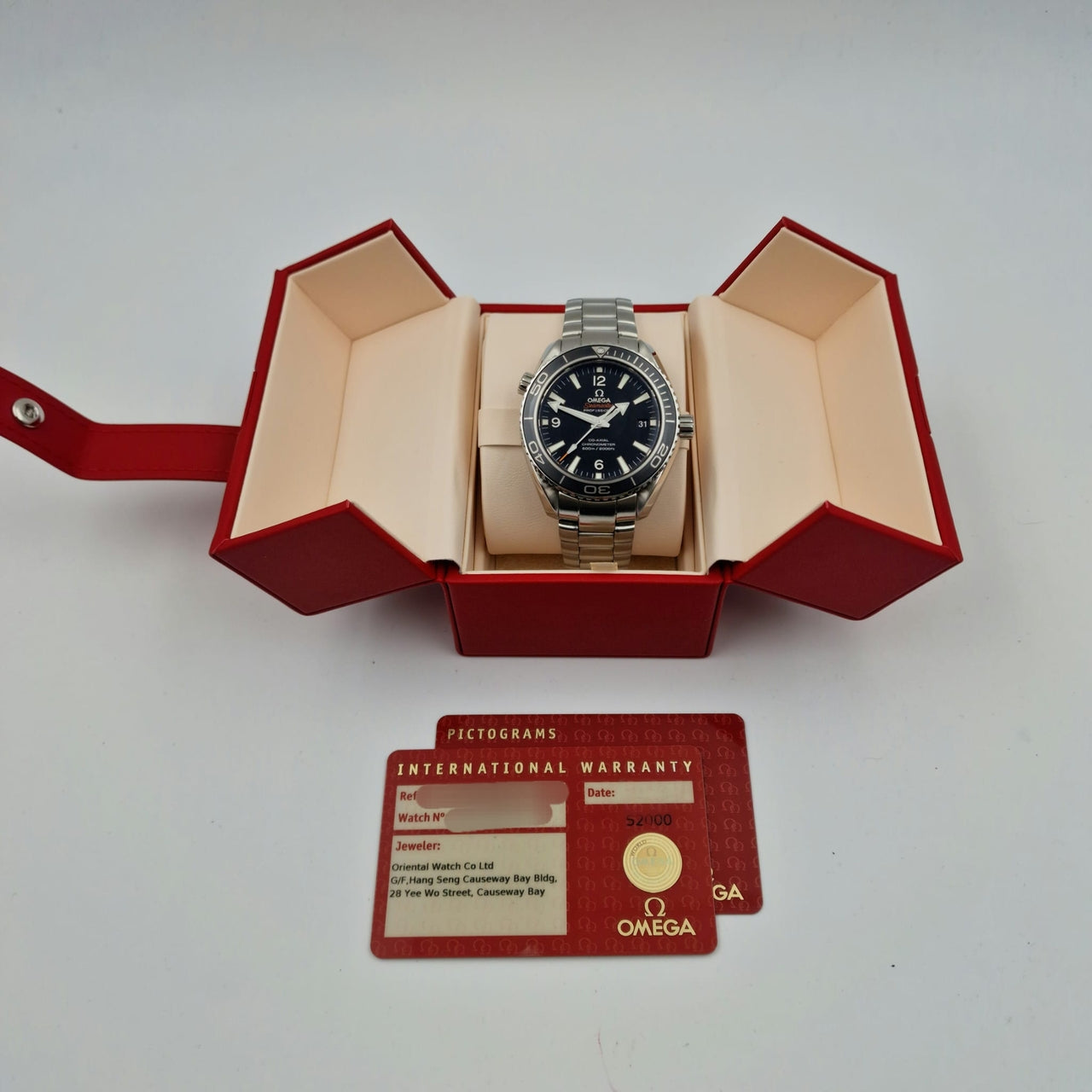 Omega Seamaster Planet Ocean 42mm Automatik  23230422101001 - Papiere und oder Lieferumfang