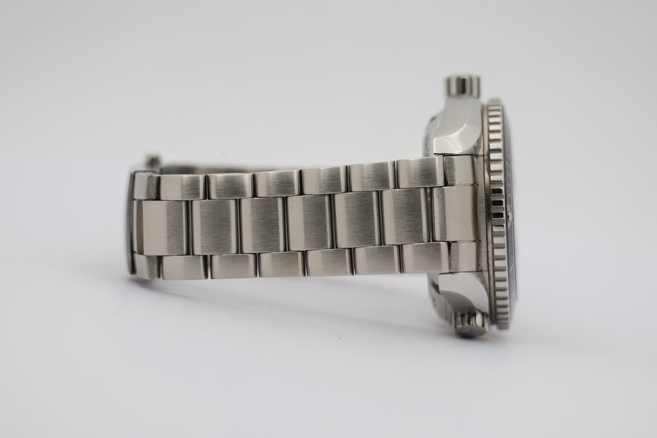 Omega Seamaster Planet Ocean 42mm Automatik  23230422101003 - Detail view 4