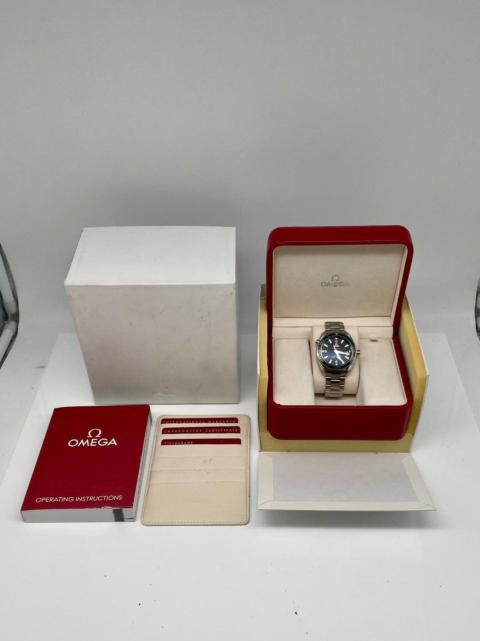 Omega Seamaster Planet Ocean 42mm Automatik  23230422101003 - Papers and documentation