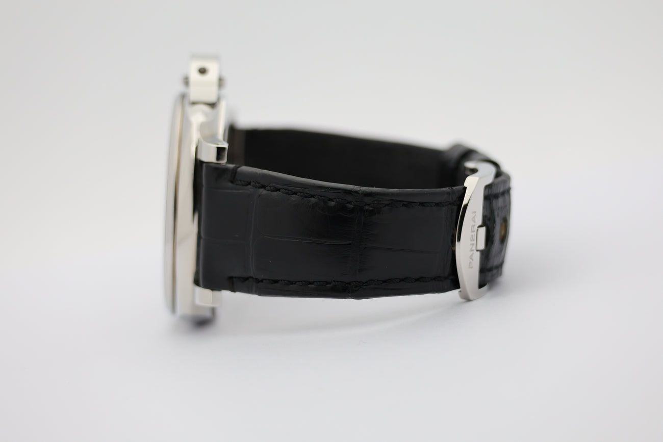 Panerai Luminor Due 42mm Automatik PAM01250 - Detailansicht 3