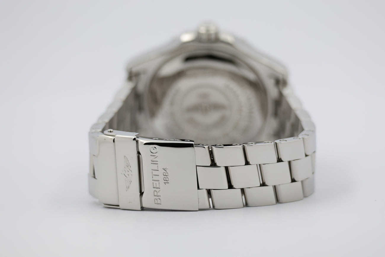 Breitling Superocean Automatik Herrenuhr 42mm A17360 - Detailansicht 5