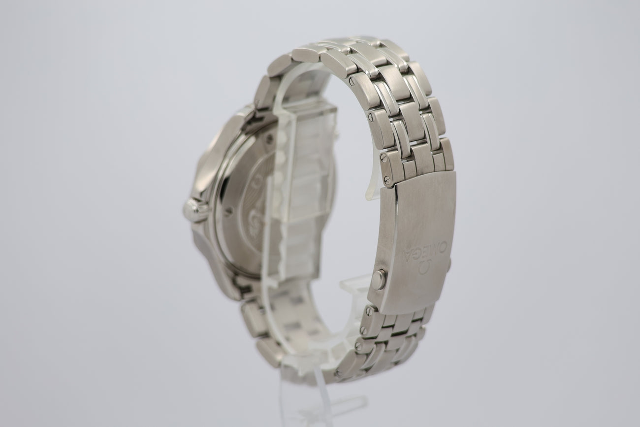 Omega Seamaster Diver 300m 41mm Automatik  21230412001003 - Detail view 2