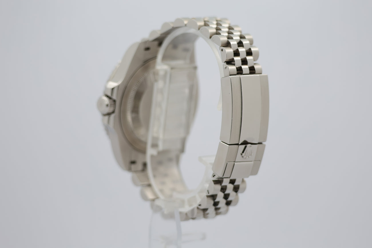 Rolex GMT-Master II 'Batgirl' 40mm Automatik  126710BLNR - Detail view 2