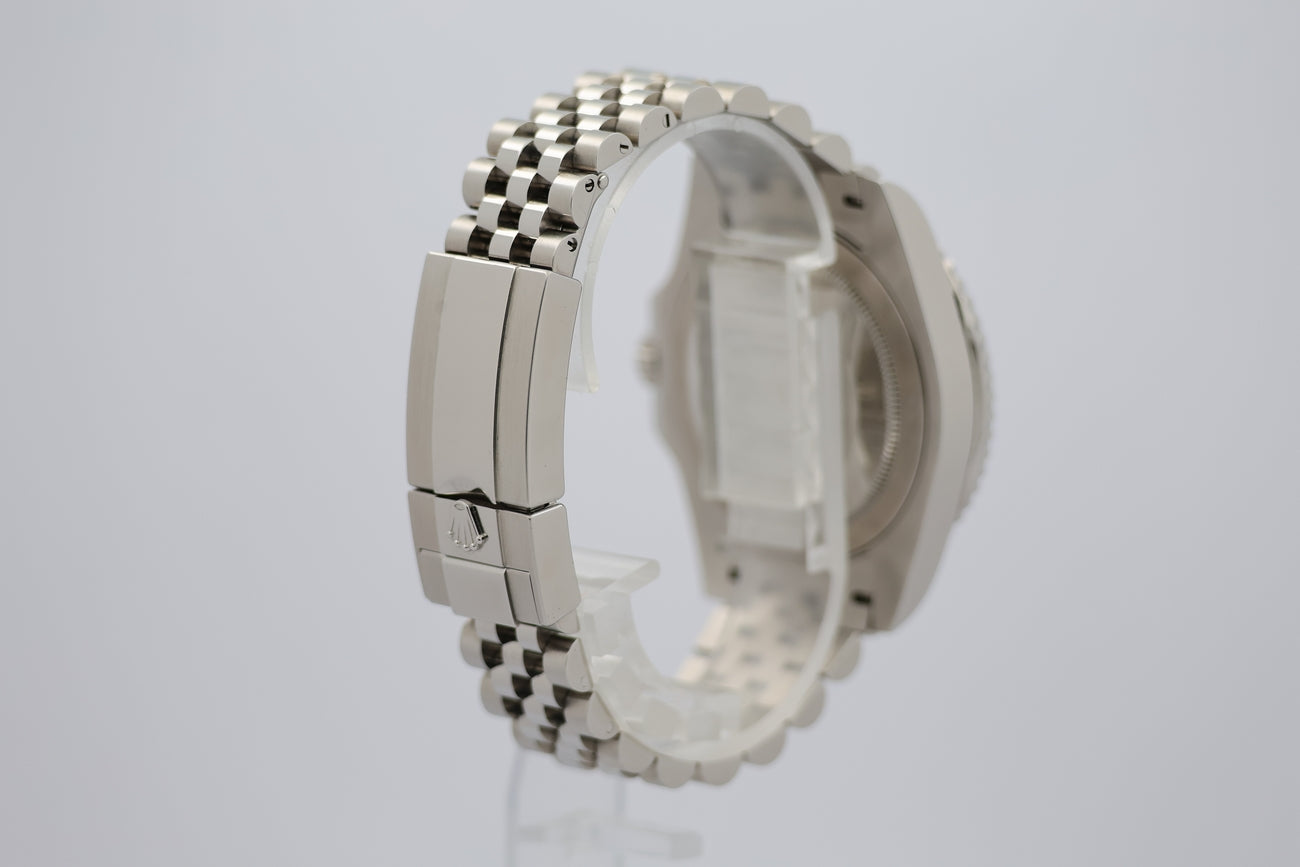 Rolex GMT-Master II 'Batgirl' 40mm Automatik  126710BLNR - Detail view 1