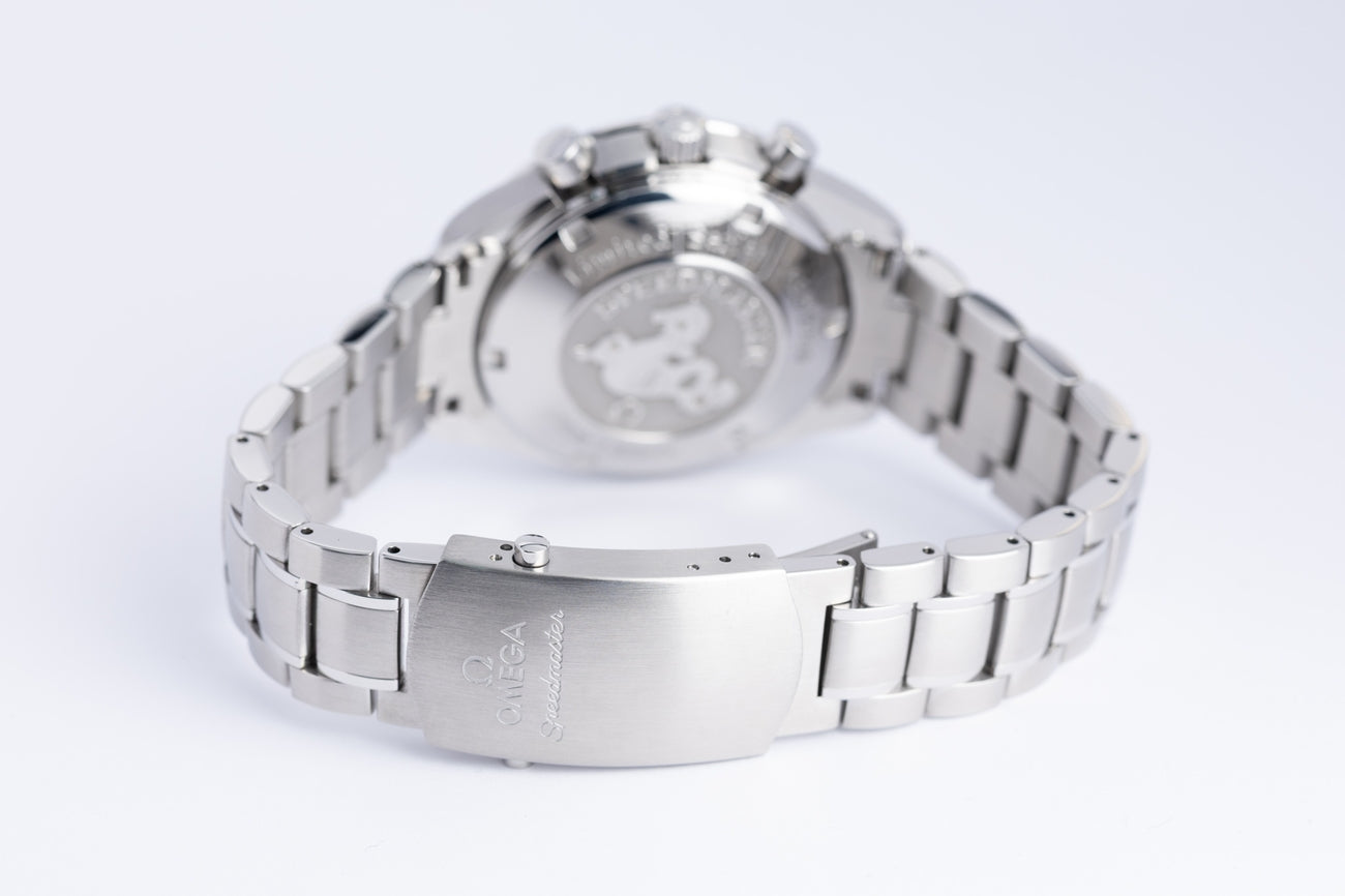 Omega Speedmaster Date "1957" Automatik Herrenuhr 32330404001001 - Detailansicht 7