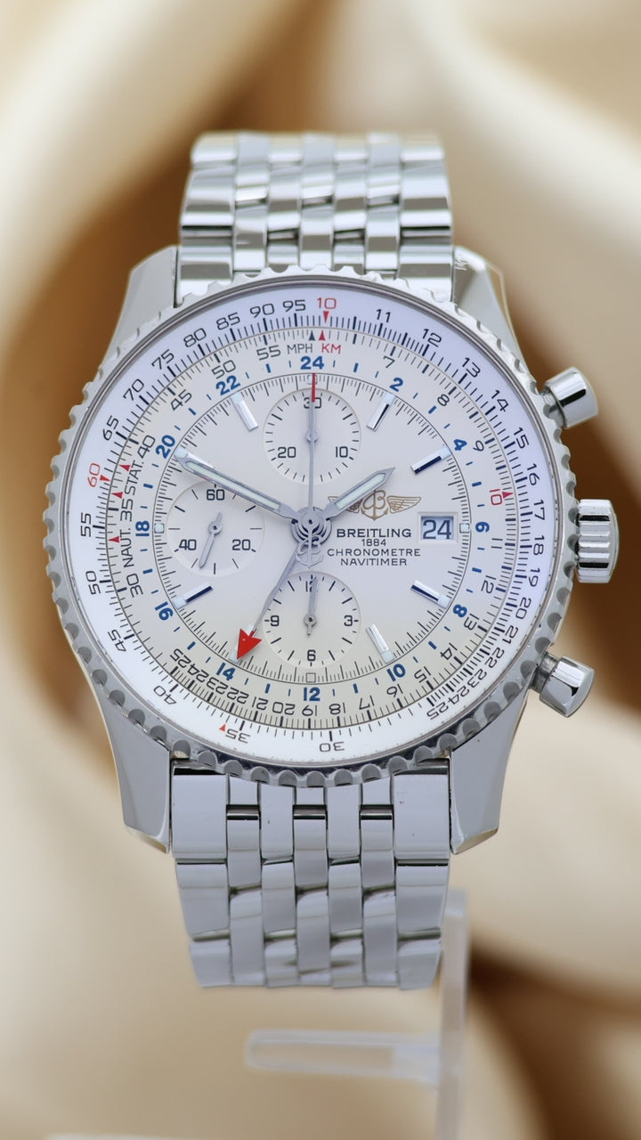Breitling Navitimer World GMT 46mm Automatik A24322 - Thumbnail