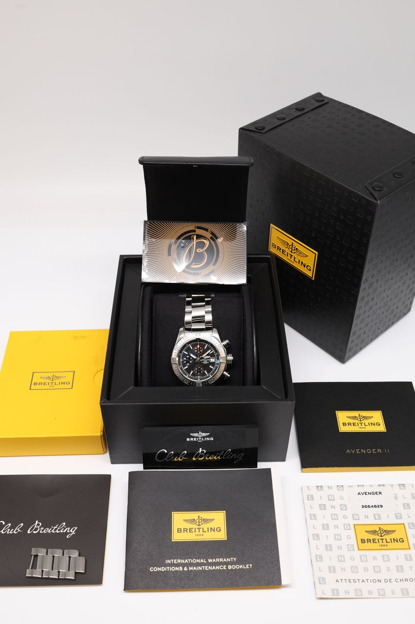 Breitling Avenger II 43mm Automatik A13381 - Papiere und oder Lieferumfang