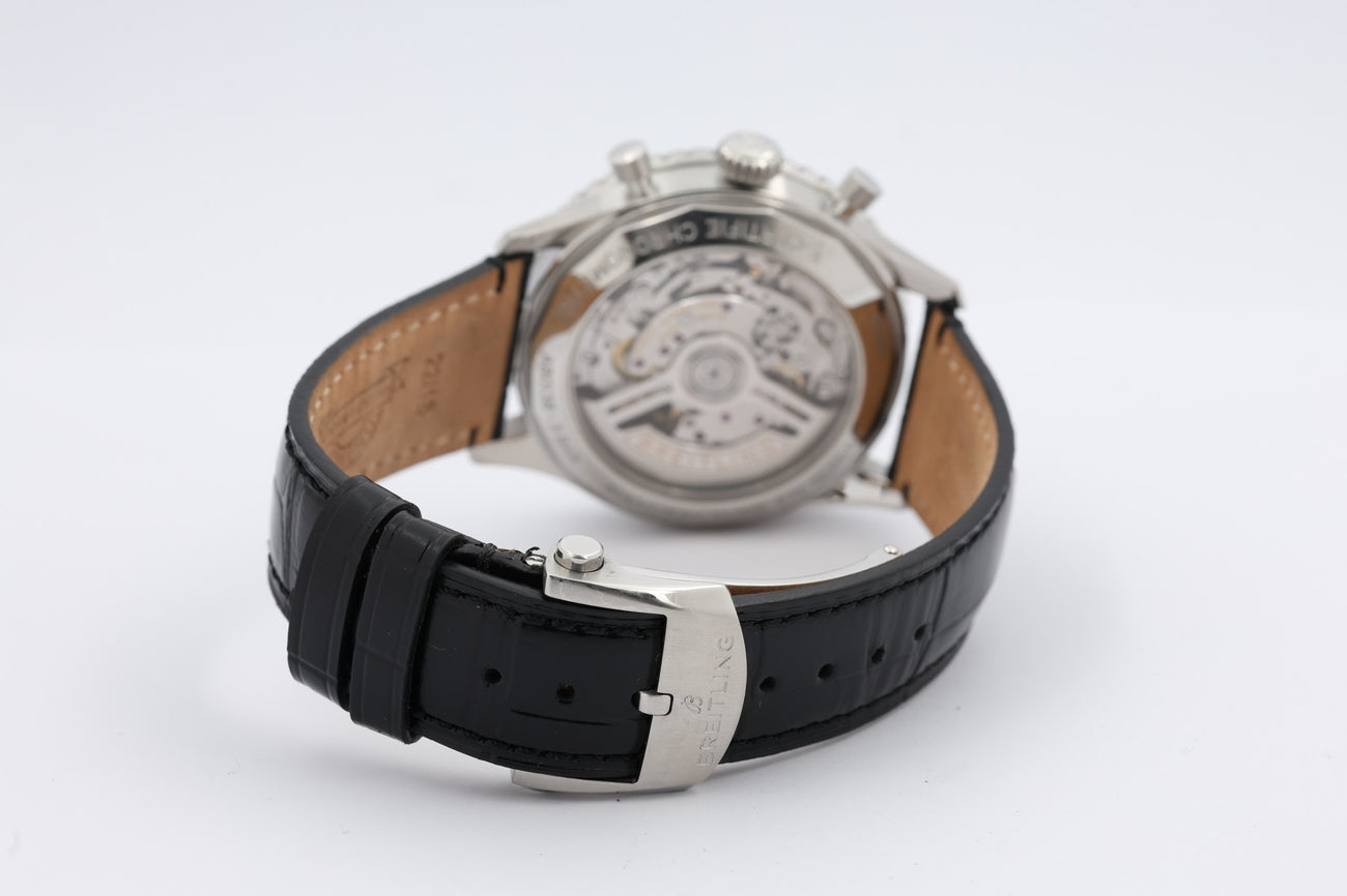 Breitling Navitimer 1 B01 Chronograph 43mm AB0138 - Detailansicht 7