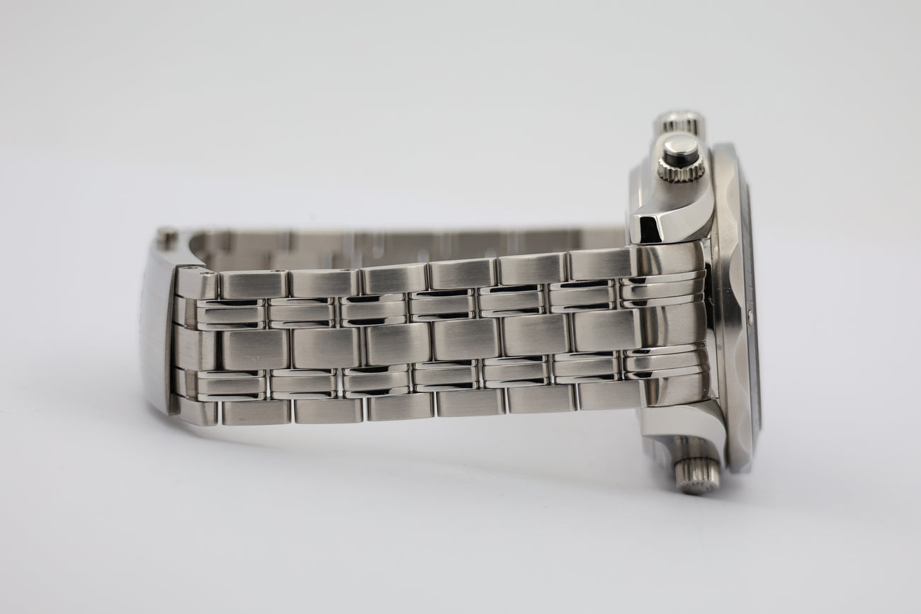 Omega Seamaster Diver 300 M Chronograph Automatik  21230445001001 - Detail view 4