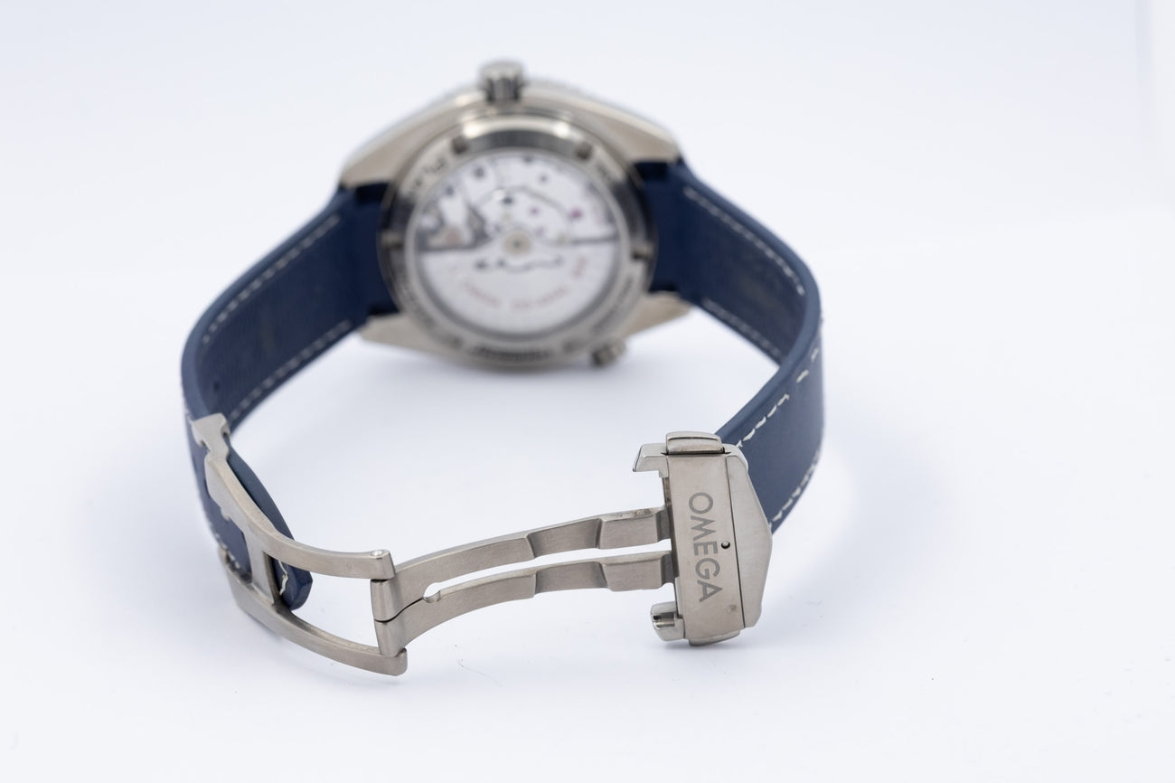 Omega Seamaster Planet Ocean Titan 42mm Automatik 23292422103001 - Detailansicht 8