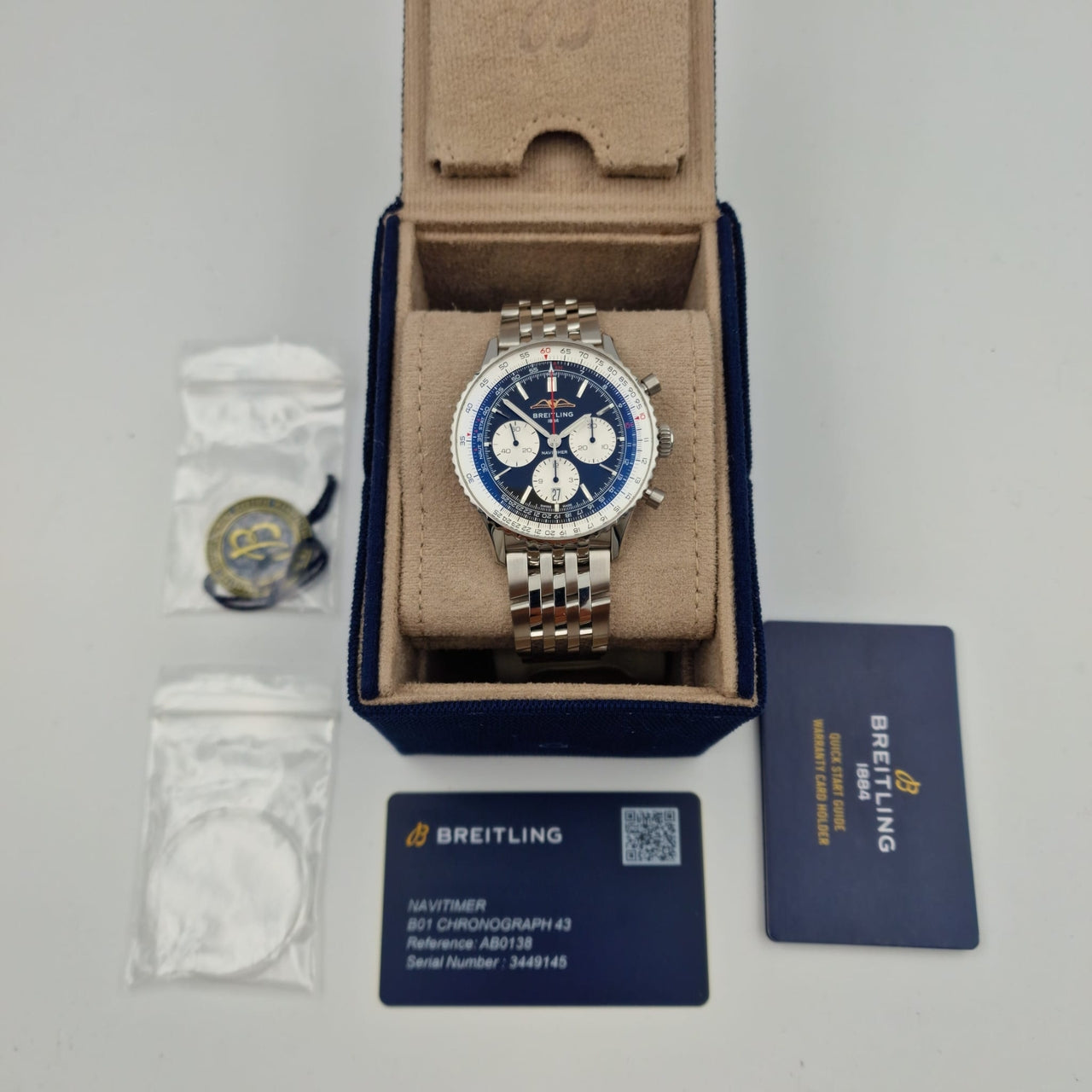 Breitling Navitimer 1 B01 Chronograph AB0138 - Papiere und oder Lieferumfang