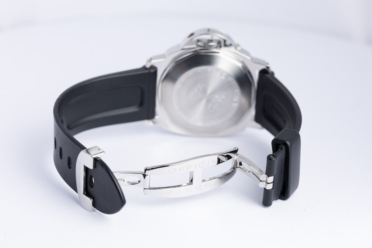 Panerai Luminor Marina Automatik Herrenuhr 44mm PAM00104 - Detailansicht 8