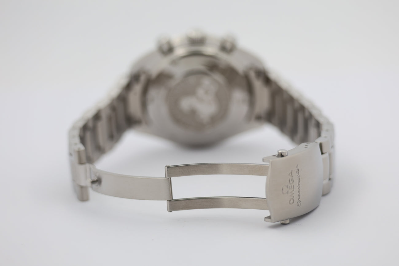 Omega Speedmaster Date Automatik 40mm 32105200 - Detailansicht 6