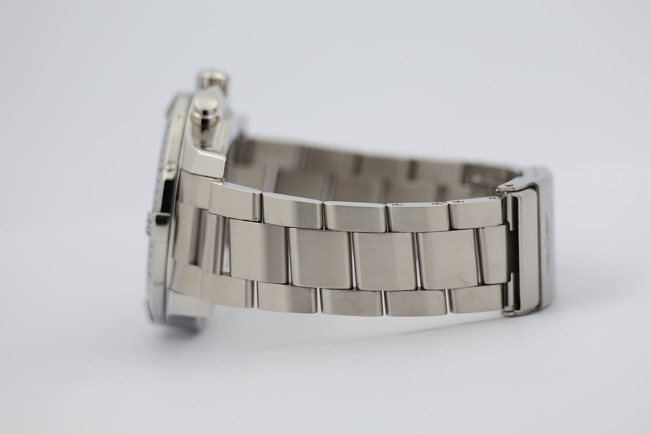 Breitling Colt Chronograph 44mm Quarz A73388 - Detail view 3