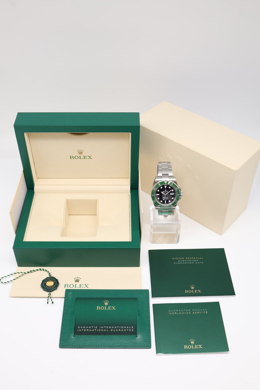 Rolex Submariner "Starbucks" Automatik  126610LV - Papiere und oder Lieferumfang