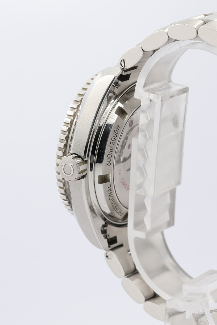 Omega Seamaster Planet Ocean 42mm Automatik 23230422101003 - Detailansicht 3