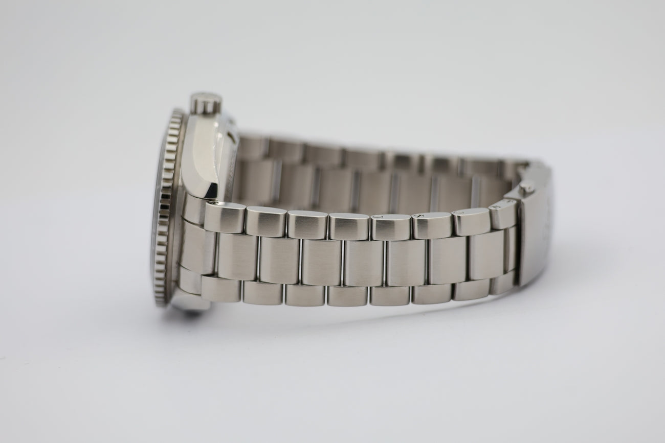 Omega Seamaster Planet Ocean 42mm Automatik 23230422101003 - Detailansicht 3