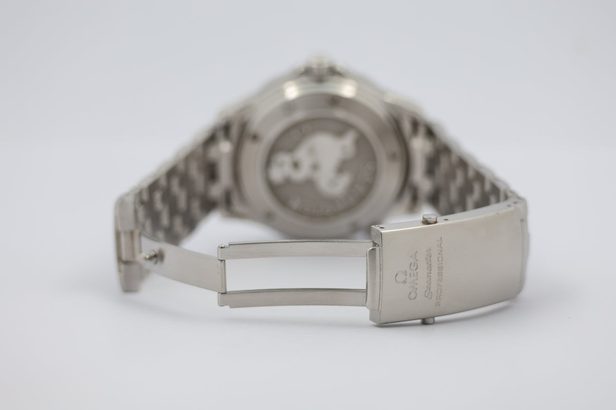 Omega Seamaster Diver 300M 41mm Automatik  Co-Axial 21230412001002 - Detailansicht 6
