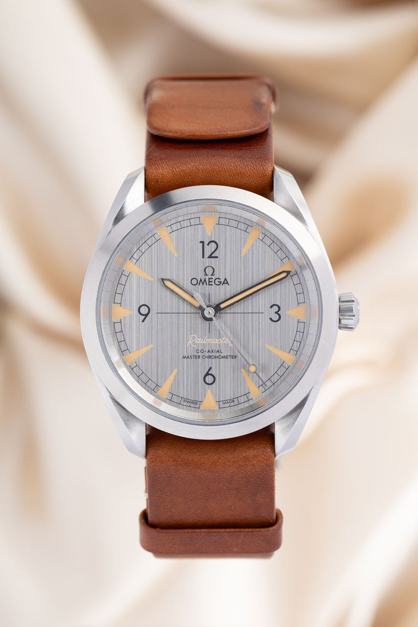 Omega Seamaster Railmaster 40mm Automatik 22012402006001 - Thumbnail