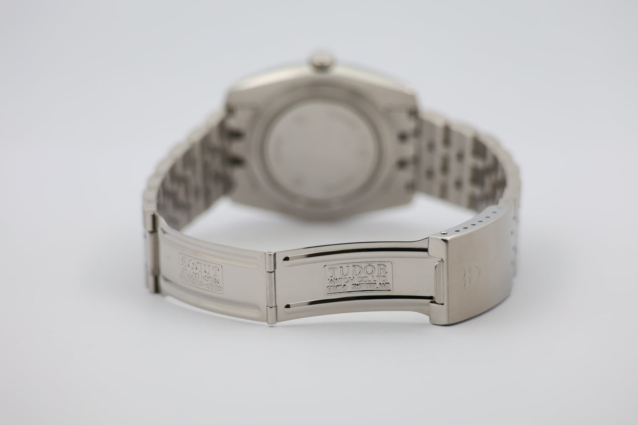 Tudor Classic Day-Date 40mm Automatik 23010 - Detail view 6