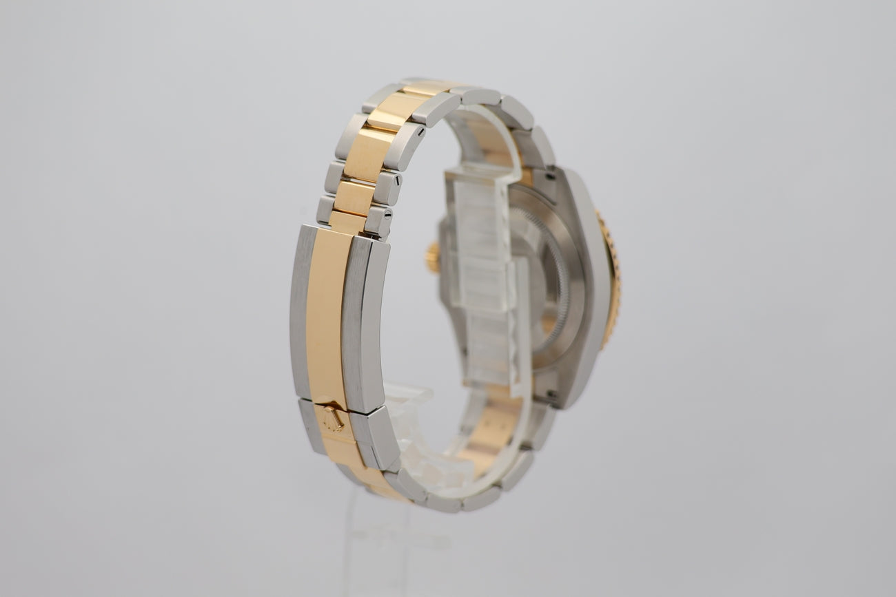 Rolex Submariner Date 41mm Automatik  126613LB - Detailansicht 1