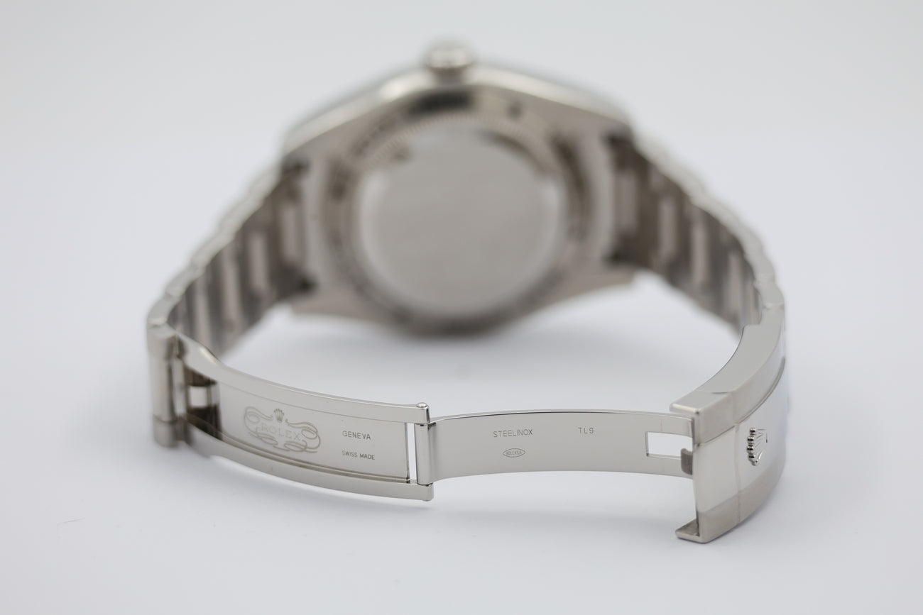 Rolex Milgauss Automatik Herrenuhr Stahl 40mm  116400GV - Detail view 6